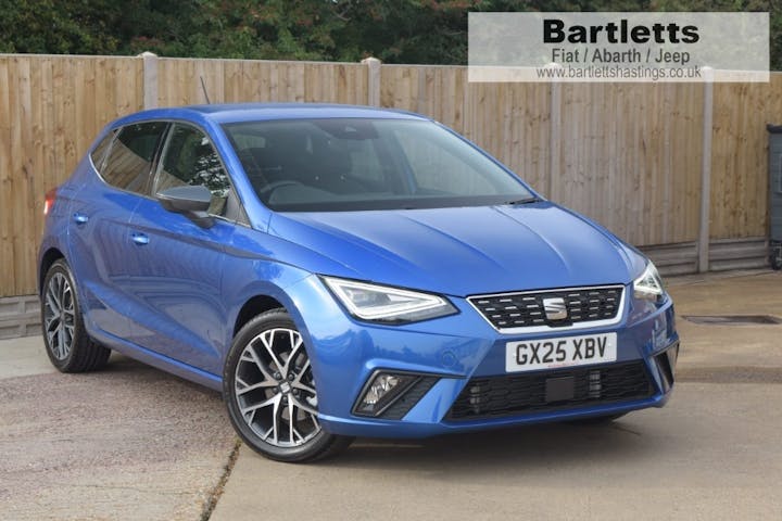 Blue SEAT Ibiza 1.0 TSI Xcellence DSG 2025