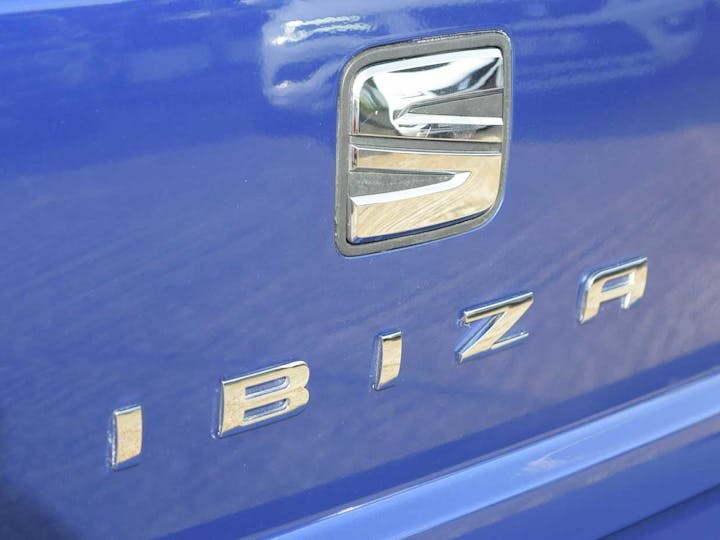 Blue SEAT Ibiza Mpi Fr 2019