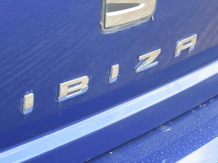 Blue SEAT Ibiza TSI SE Technology 2020
