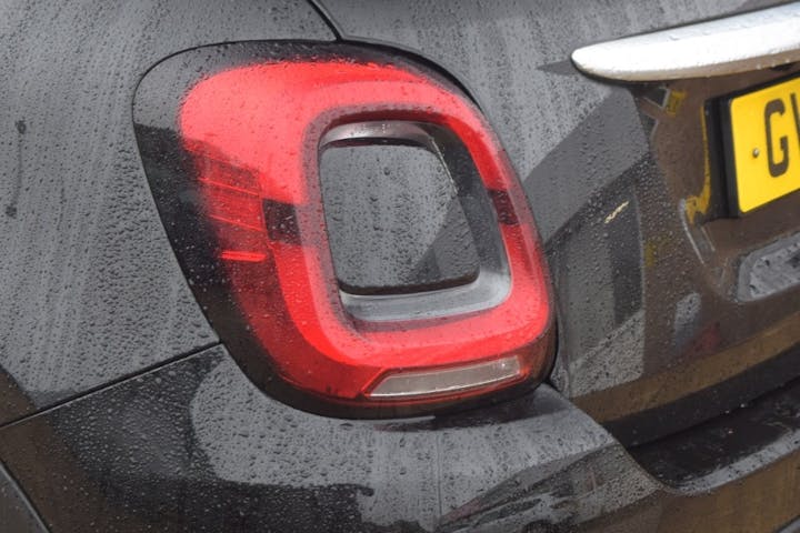 Black FIAT 500x 1.0 Firefly Turbo Cross 2022