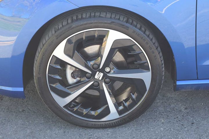 Blue SEAT Ibiza TSI Fr Sport 2022