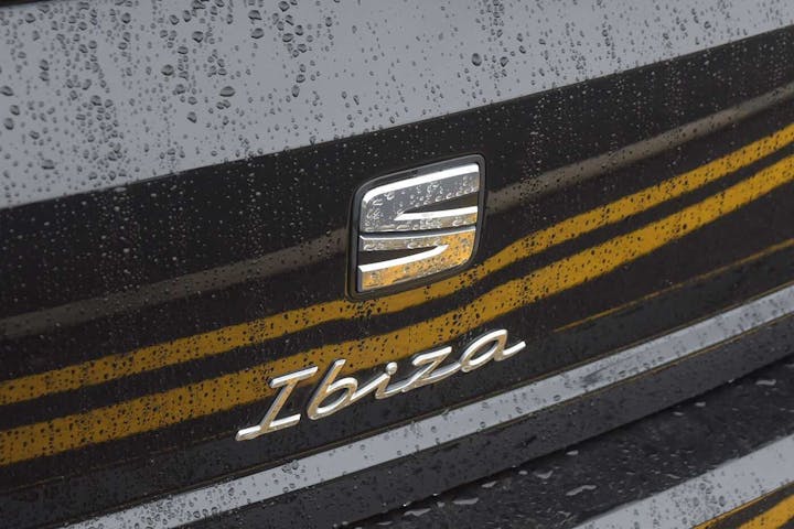Black SEAT Ibiza TSI Fr 2023