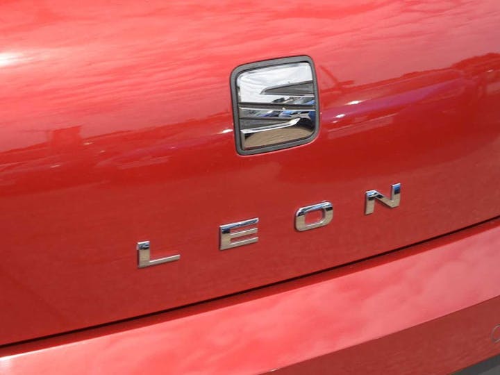 Red SEAT Leon TSI Fr Technology 2017