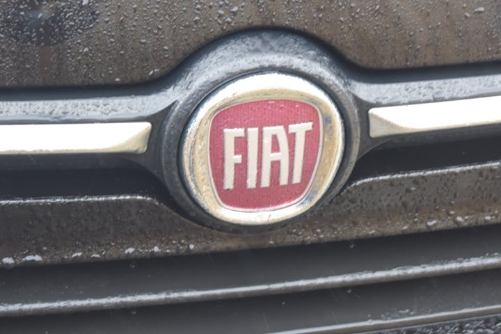 Black FIAT 500x 1.0 Firefly Turbo Cross 2022
