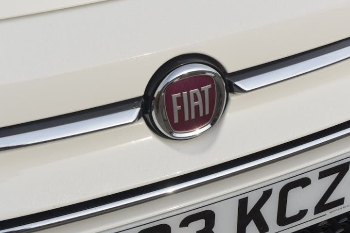 White FIAT 500 1.0 Mhev Dolcevita Plus 2023