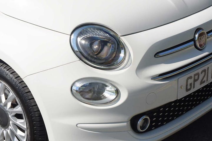 White FIAT 500 Lounge Mhev 2021