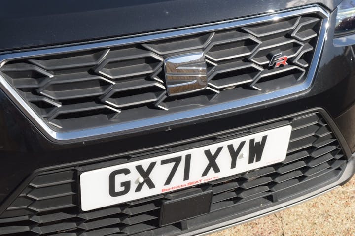 Black SEAT Arona 1.0 TSI Fr 2021