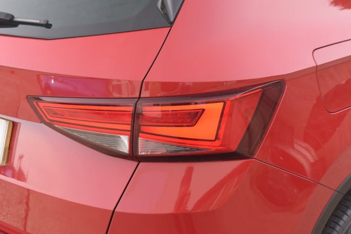 Red SEAT Ateca 1.0 TSI Ecomotive SE L 2018