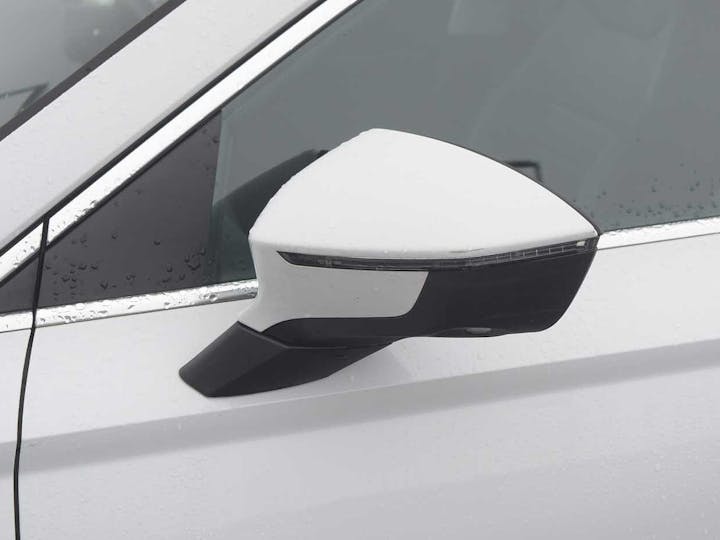 White SEAT Ateca TSI Ecomotive SE L 2019