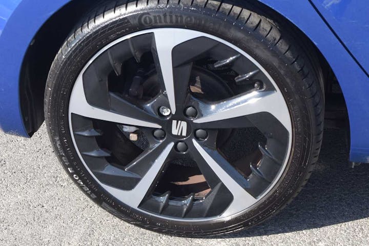 Blue SEAT Ibiza TSI Fr Sport 2022