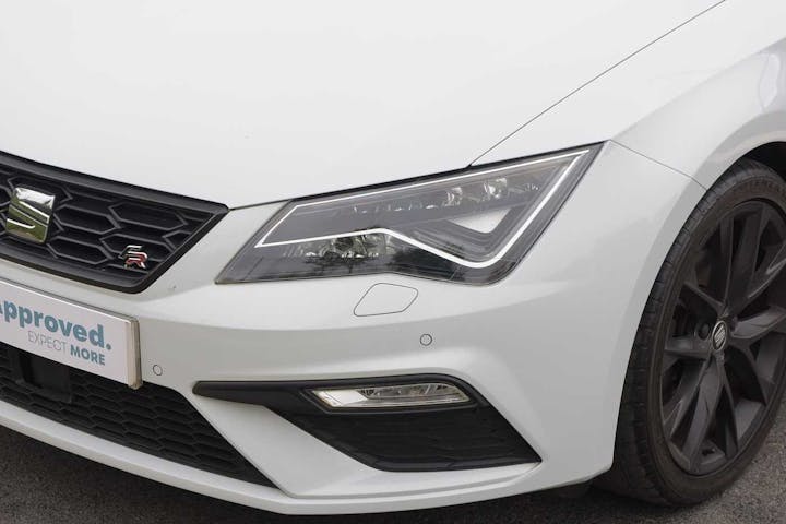 White SEAT Leon TSI Evo Fr Black Edition DSG 2019