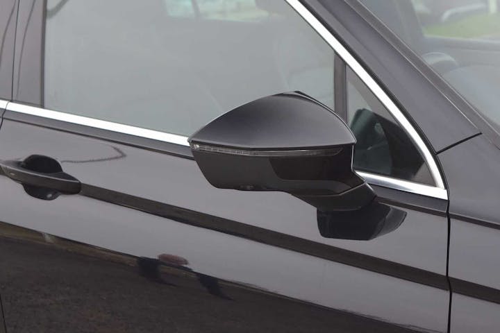 Black SEAT Tarraco TSI Evo Xcellence Lux DSG 2022