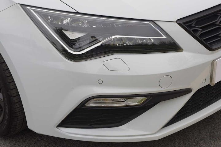 White SEAT Leon TSI Evo Fr Black Edition DSG 2019