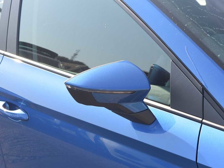 Blue SEAT Ibiza Mpi SE Technology 2022