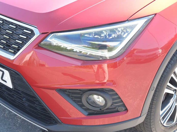 Red SEAT Arona TSI Xcellence First Edition 2017