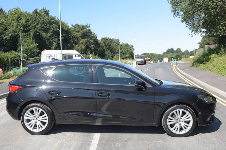 Black SEAT Leon TSI Evo SE Dynamic 2020