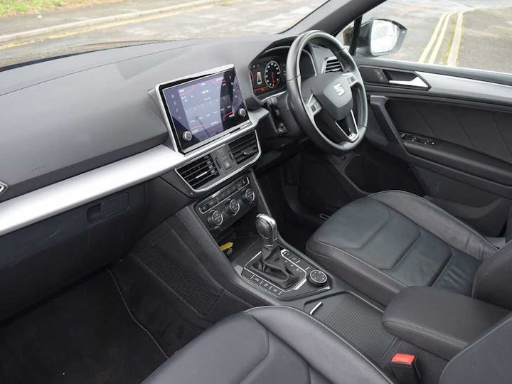 Black SEAT Tarraco TSI 4drive Xcellence Lux DSG 2019