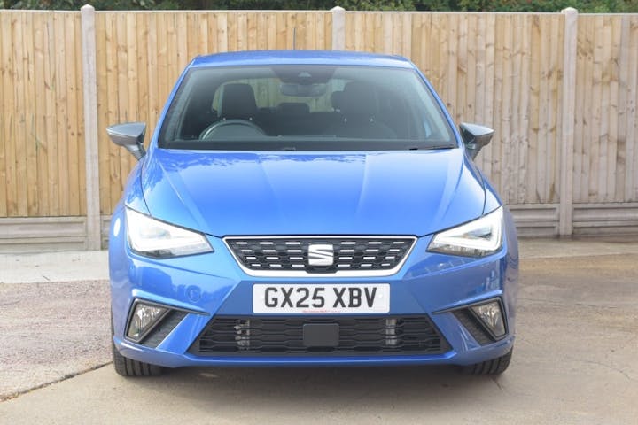 Blue SEAT Ibiza 1.0 TSI Xcellence DSG 2025