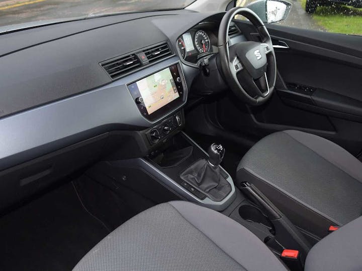 Silver SEAT Arona TSI SE Technology 2020