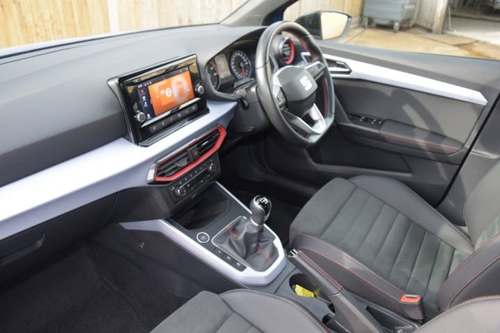 Blue SEAT Arona 1.0 TSI Fr Edition 2023