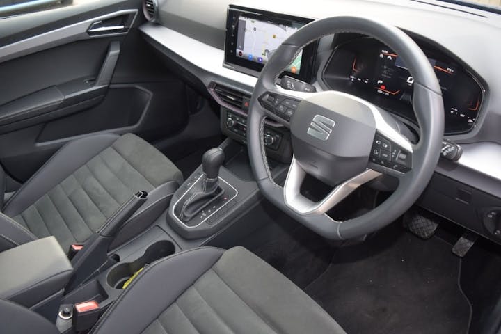 Blue SEAT Ibiza 1.0 TSI Xcellence DSG 2025