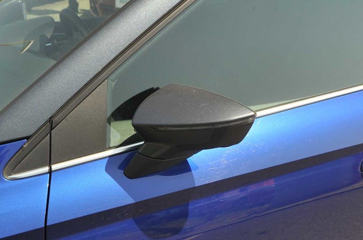 Blue SEAT Arona TSI Fr 2020