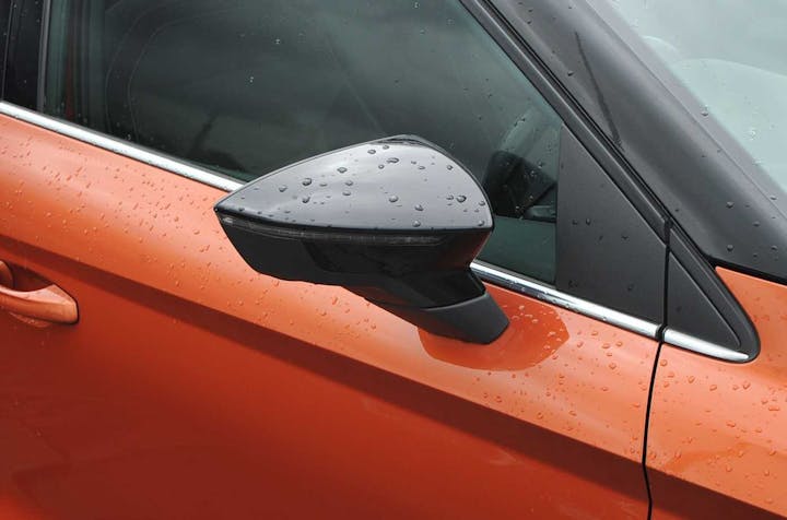 Orange SEAT Arona TSI Xcellence Lux DSG 2019