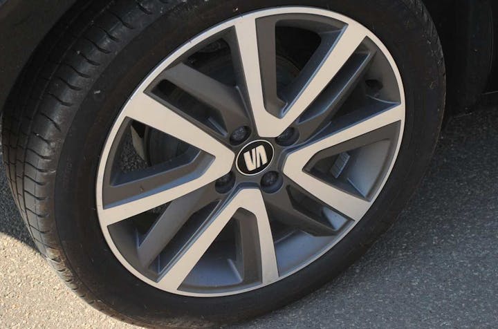 Black SEAT Mii Base 2020