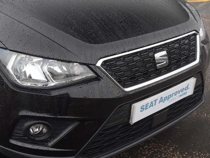 Black SEAT Arona TSI SE Technology 2020