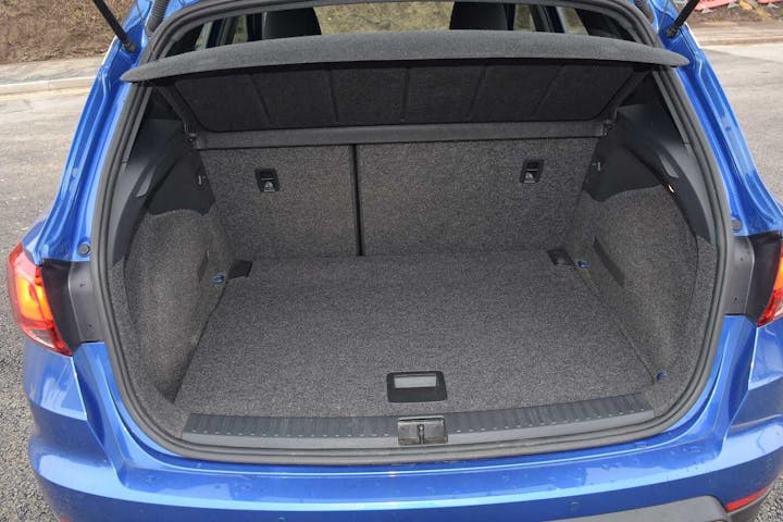 Blue SEAT Arona Ecotsi Xperience 2023