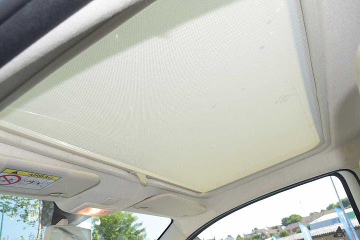 White FIAT 500 Lounge Mhev 2021