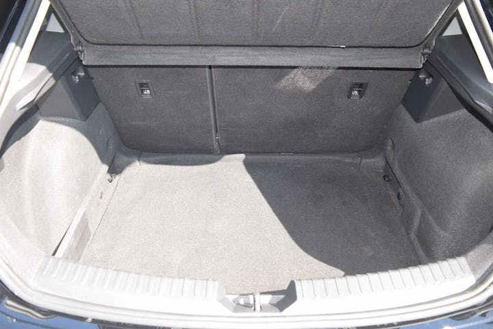 Black SEAT Leon TSI Evo SE Dynamic 2020