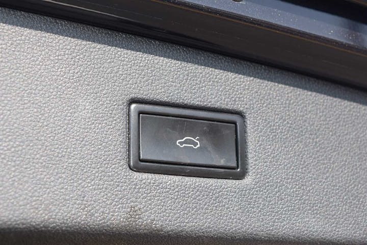 Black SEAT Tarraco TSI 4drive Xcellence Lux DSG 2019