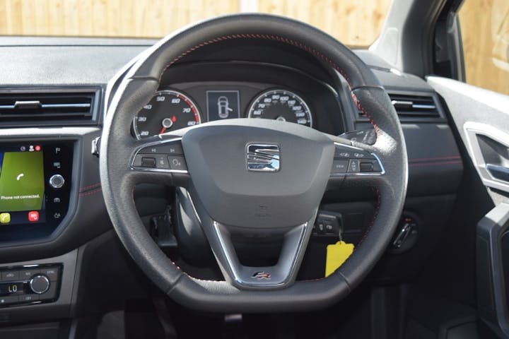 Black SEAT Arona 1.0 TSI Fr 2021