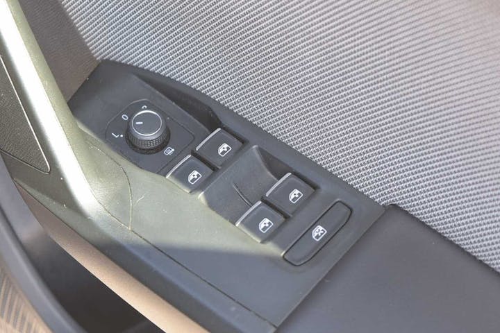 Black SEAT Leon TSI Evo SE Dynamic 2020