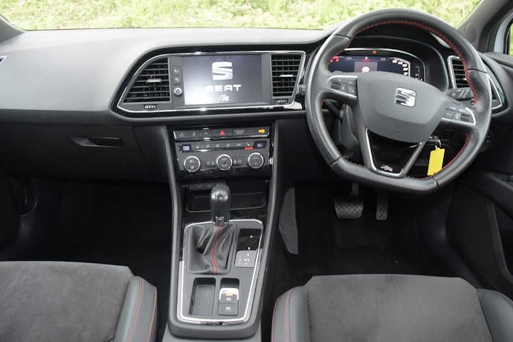 White SEAT Leon TSI Evo Fr Black Edition DSG 2019