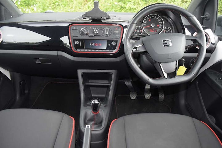 White SEAT Mii Fr Line 2019
