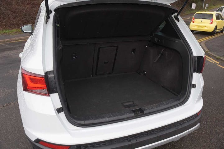 White SEAT Ateca Ecotsi Xcellence 2018
