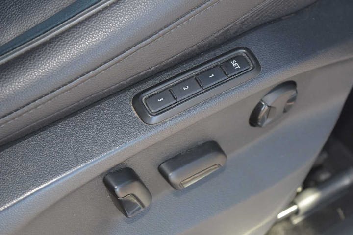 Black SEAT Tarraco TSI 4drive Xcellence Lux DSG 2019