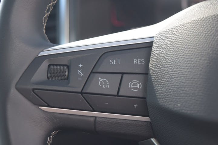 Black SEAT Ateca 1.5 TSI Evo SE Technology DSG 2024