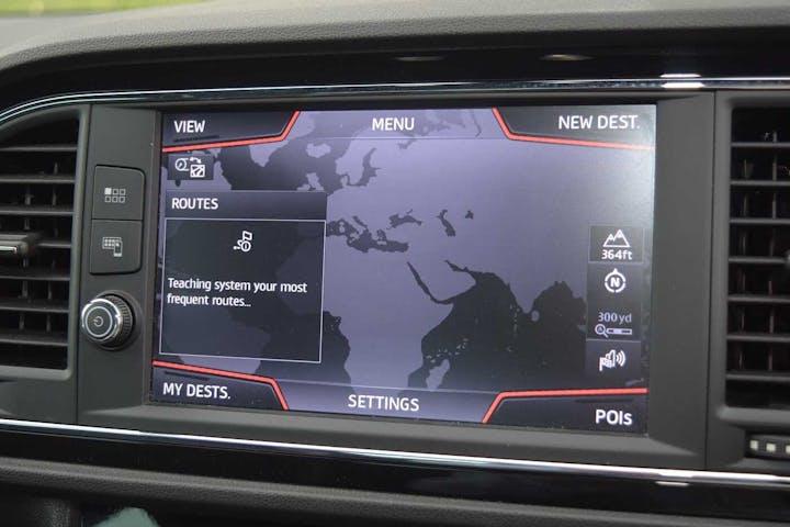 White SEAT Leon TSI Evo Fr Black Edition DSG 2019