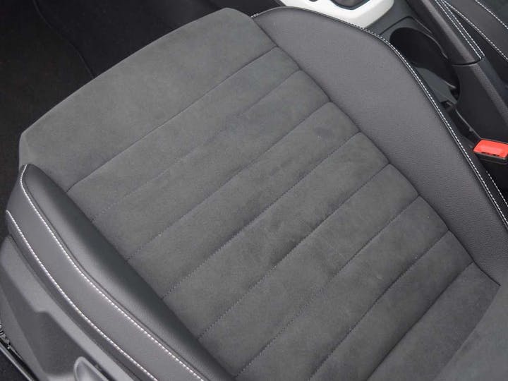 Silver SEAT Arona TSI Xcellence Lux DSG 2019
