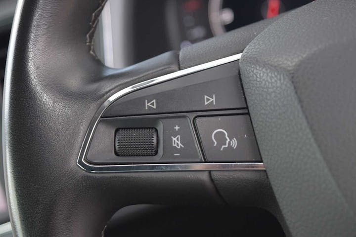 Red SEAT Leon TSI Evo Xcellence Lux DSG 2019