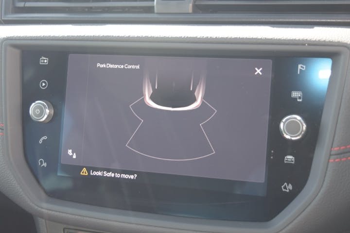 Black SEAT Arona 1.0 TSI Fr 2021