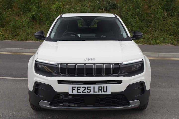 White Jeep Avenger Altitude 2025