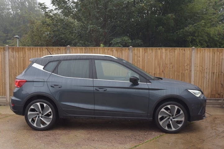 Grey SEAT Arona 1.0 TSI Fr Sport DSG 2023