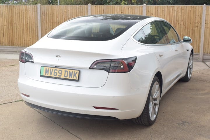White Tesla Model 3 Standard Range Plus 2019