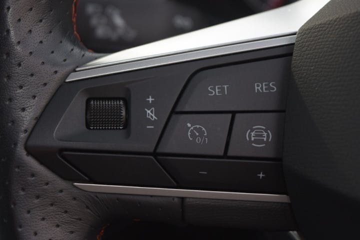Blue SEAT Arona 1.0 TSI Fr Edition 2023