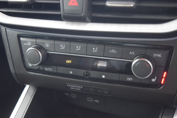 Grey SEAT Arona 1.0 TSI Fr Sport DSG 2023