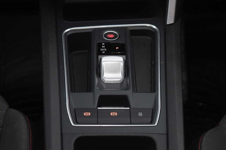 White SEAT Leon Fr DSG 2020